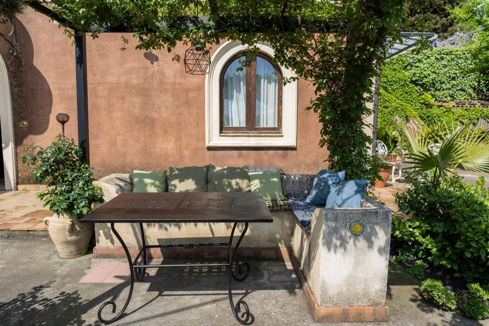 B&B Bellini Milo Kültér fotó