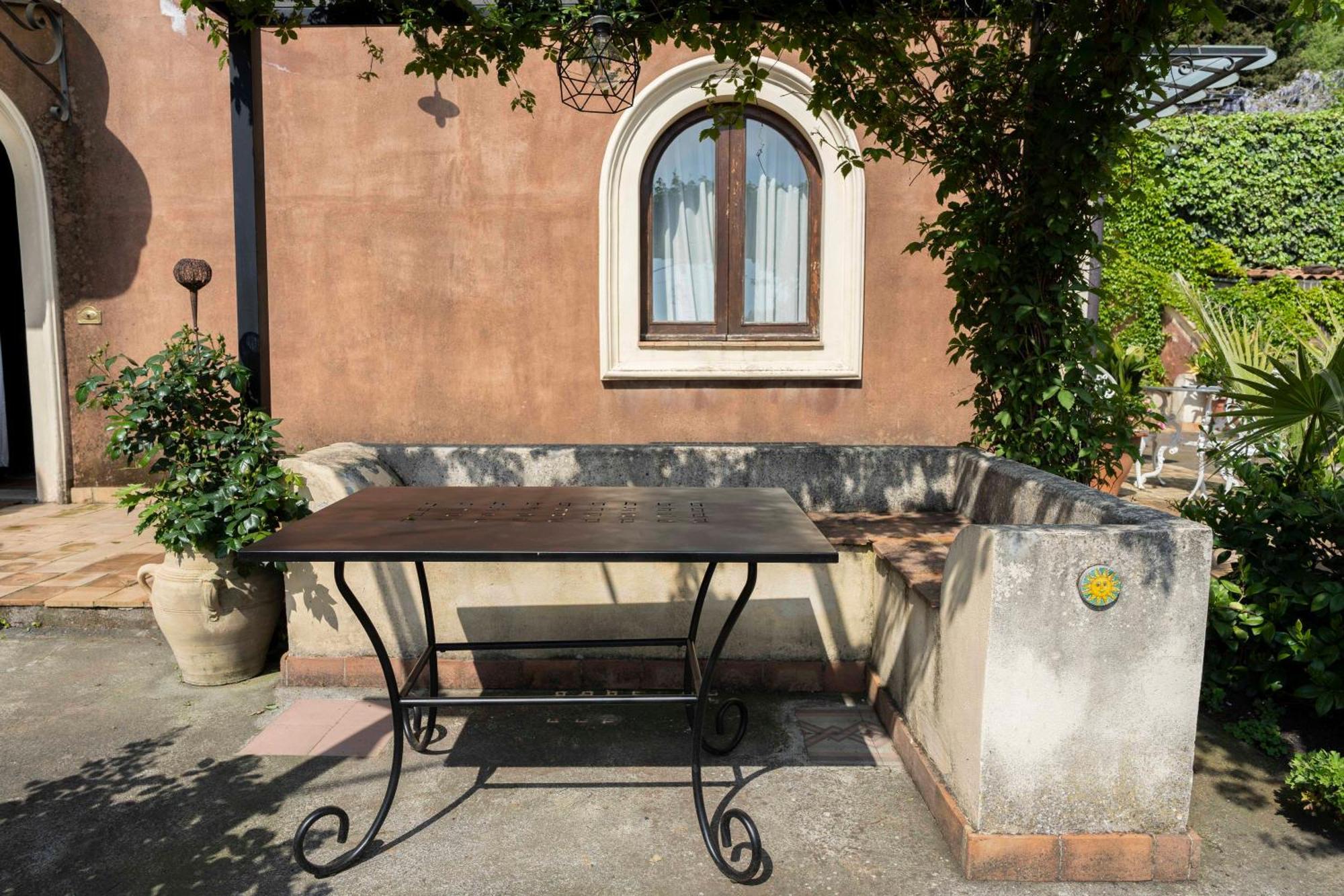 B&B Bellini Milo Kültér fotó