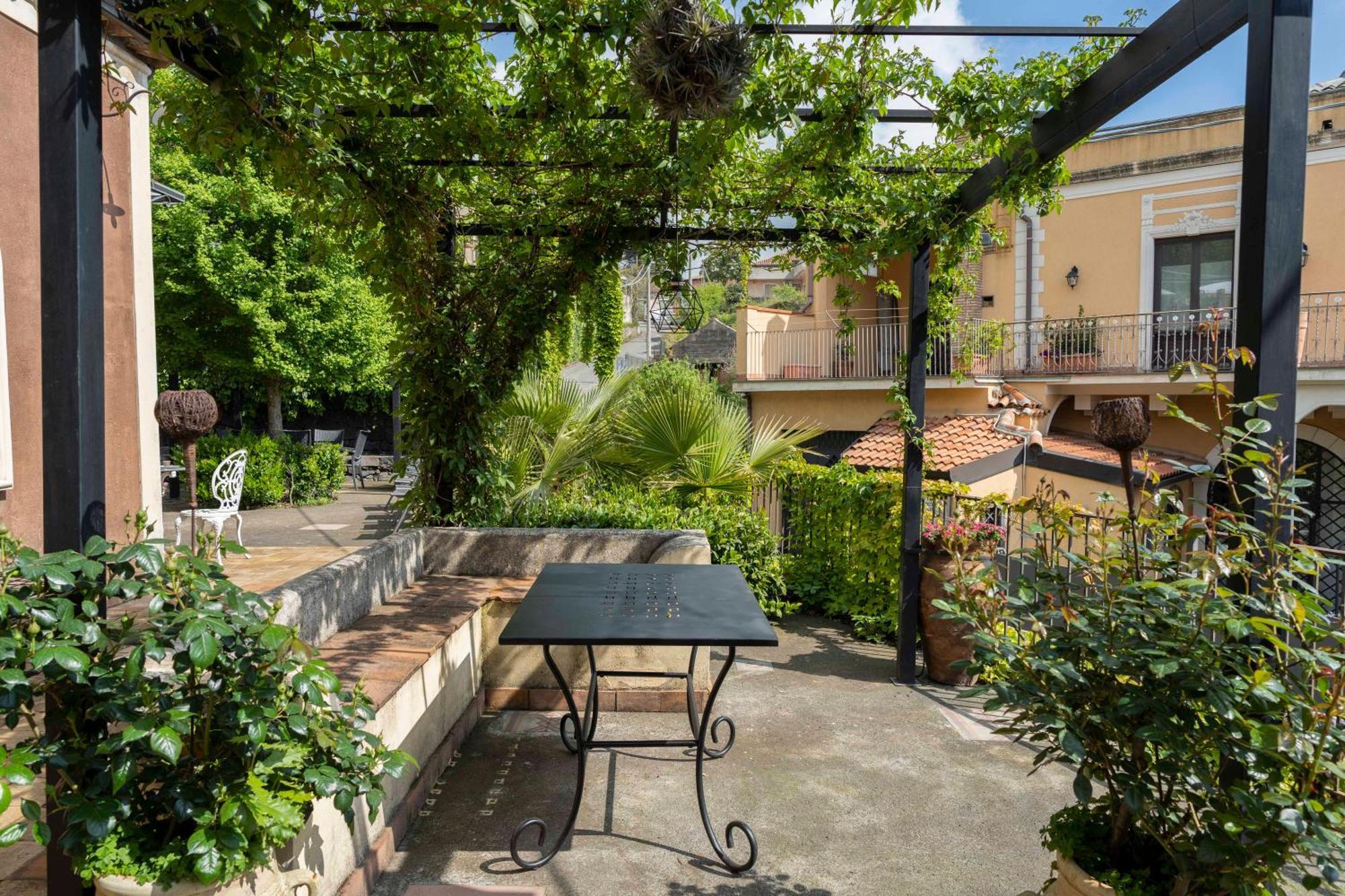 B&B Bellini Milo Kültér fotó